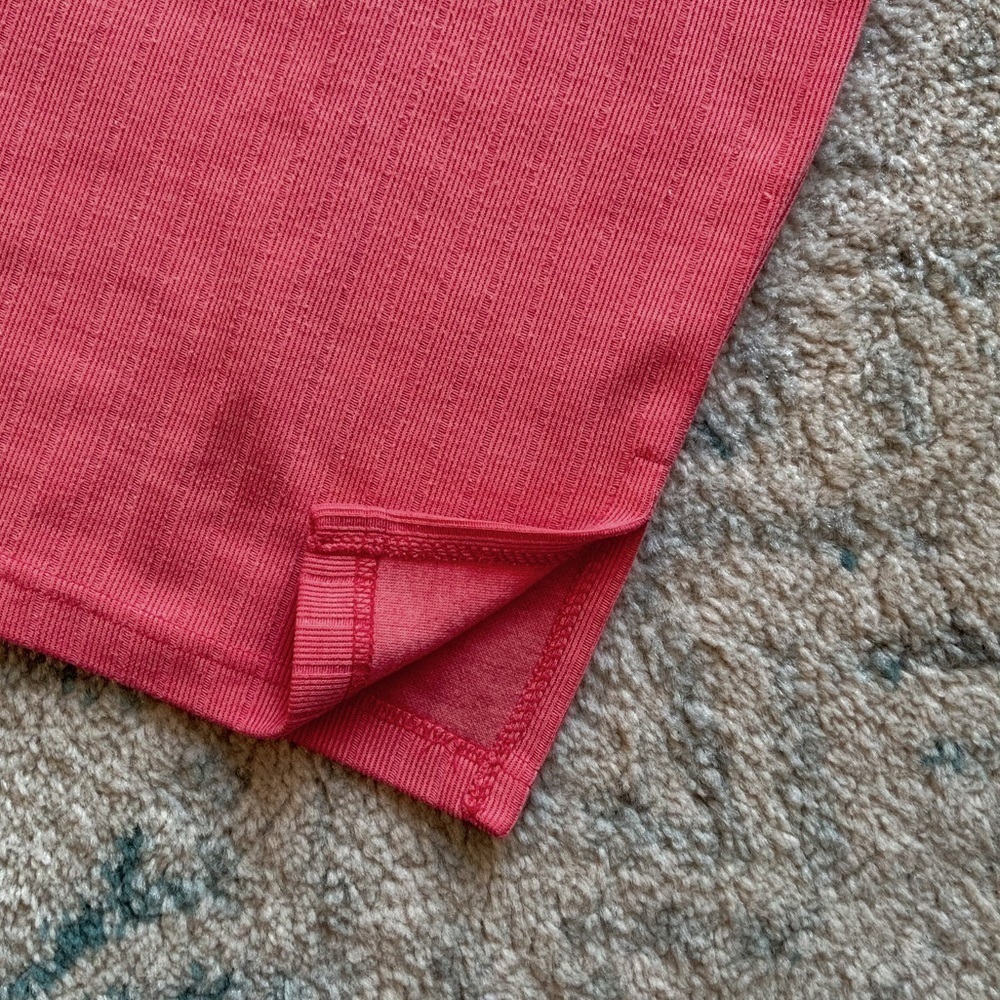 Vintage ribbed short sleeve tshirt pink tee - Picture 2 of 3